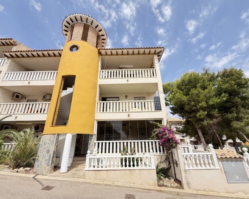 2 Zimmer Apartment zu verkaufen in Villamartin mit Pool - 159.995 € (Ref: 9966874)