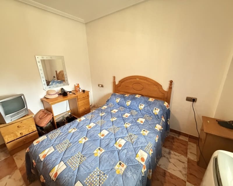 2 Zimmer Apartment zu verkaufen in Villamartin mit Pool - 159.995 € (Ref: 9966874)