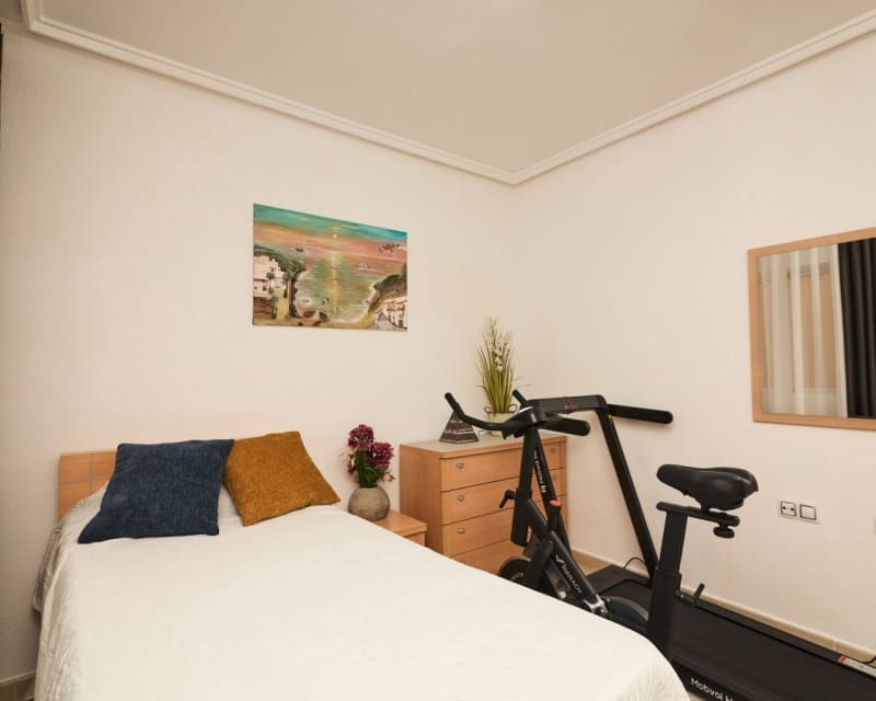2 camera da letto Appartamento in vendita in Torrevieja con garage - 159.000 € (Rif: 9966876)