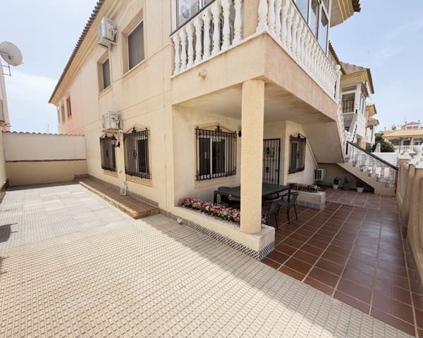 2 soveværelse Lejlighed til salg i La Zenia, Orihuela med swimmingpool - € 199.999 (Ref: 9966877)