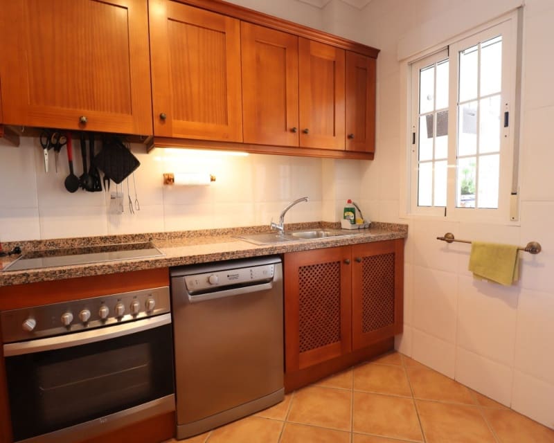 5 camera da letto Villa in vendita in Lo Crispin con piscina garage - 299.950 € (Rif: 9966880)