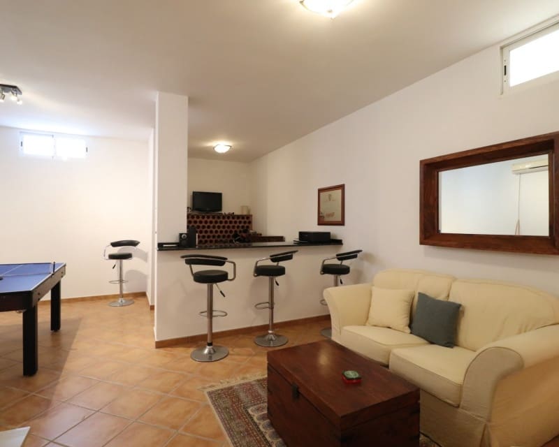 5 camera da letto Villa in vendita in Lo Crispin con piscina garage - 299.950 € (Rif: 9966880)