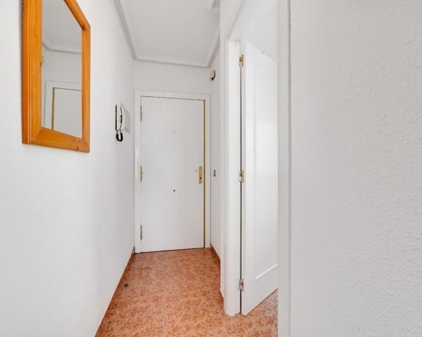 2 soverom Leilighet til salgs i Puerto Deportivo, Torrevieja med svømmebasseng - € 149 969 (Ref: 9966881)