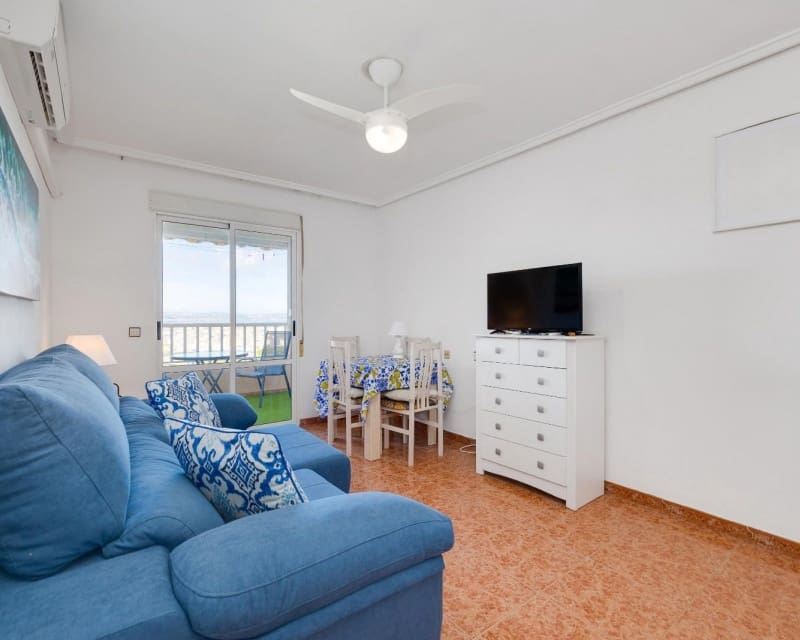 2 soverom Leilighet til salgs i Torrevieja med svømmebasseng - € 149 969 (Ref: 9966881)