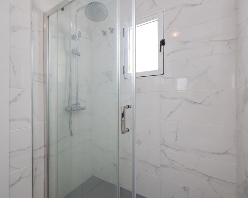 2 soverom Leilighet til salgs i Torrevieja med svømmebasseng - € 149 969 (Ref: 9966881)