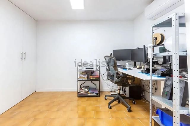 5 slaapkamer Villa te koop in L'Eliana met zwembad garage - € 830.000 (Ref: 10004247)