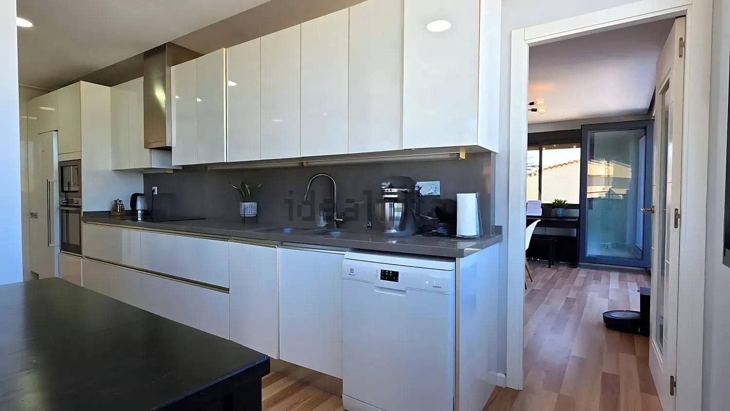 5 quarto Moradia para venda em L'Eliana com piscina garagem - 830 000 € (Ref: 10004247)