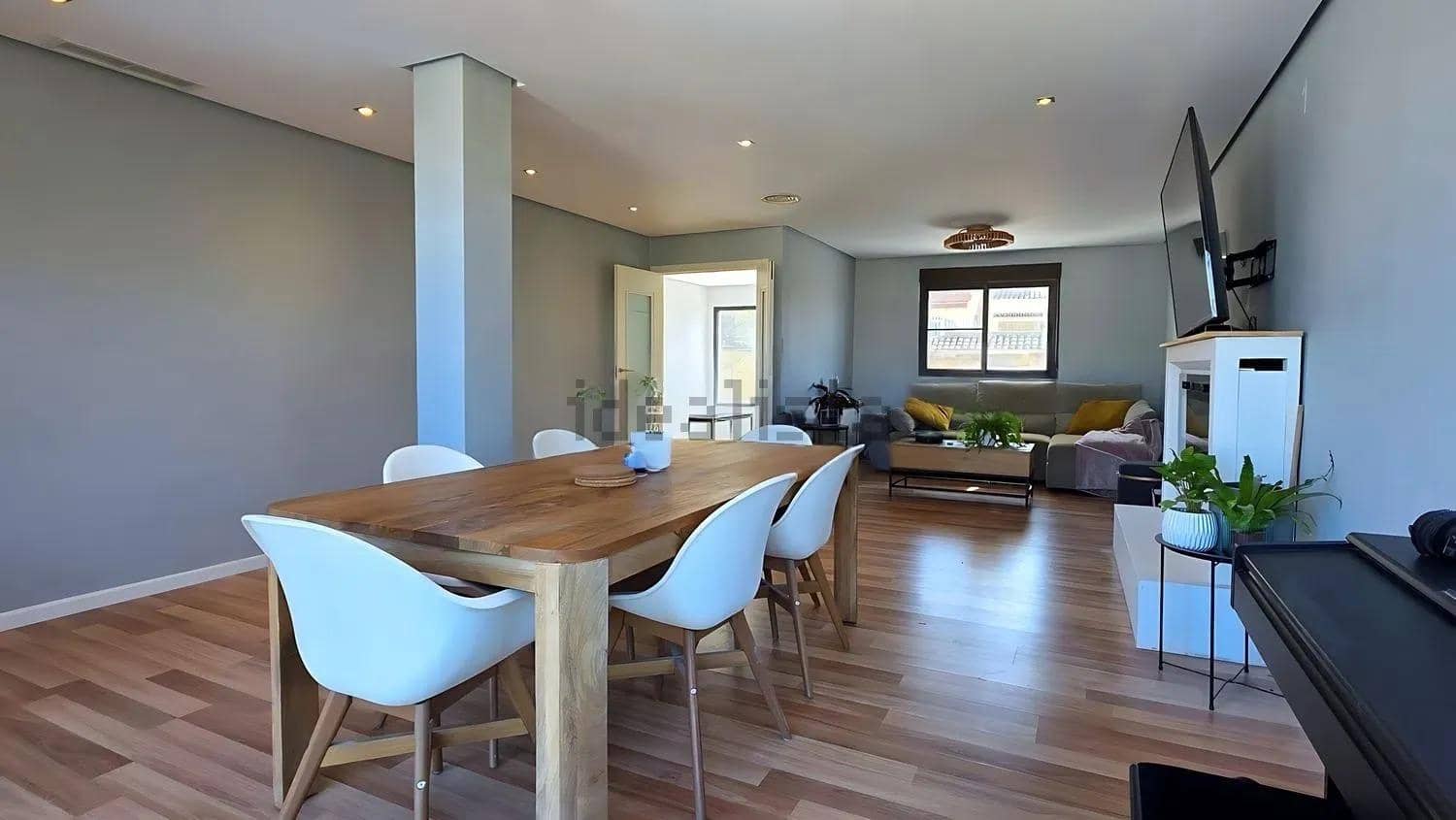 5 quarto Moradia para venda em L'Eliana com piscina garagem - 830 000 € (Ref: 10004247)