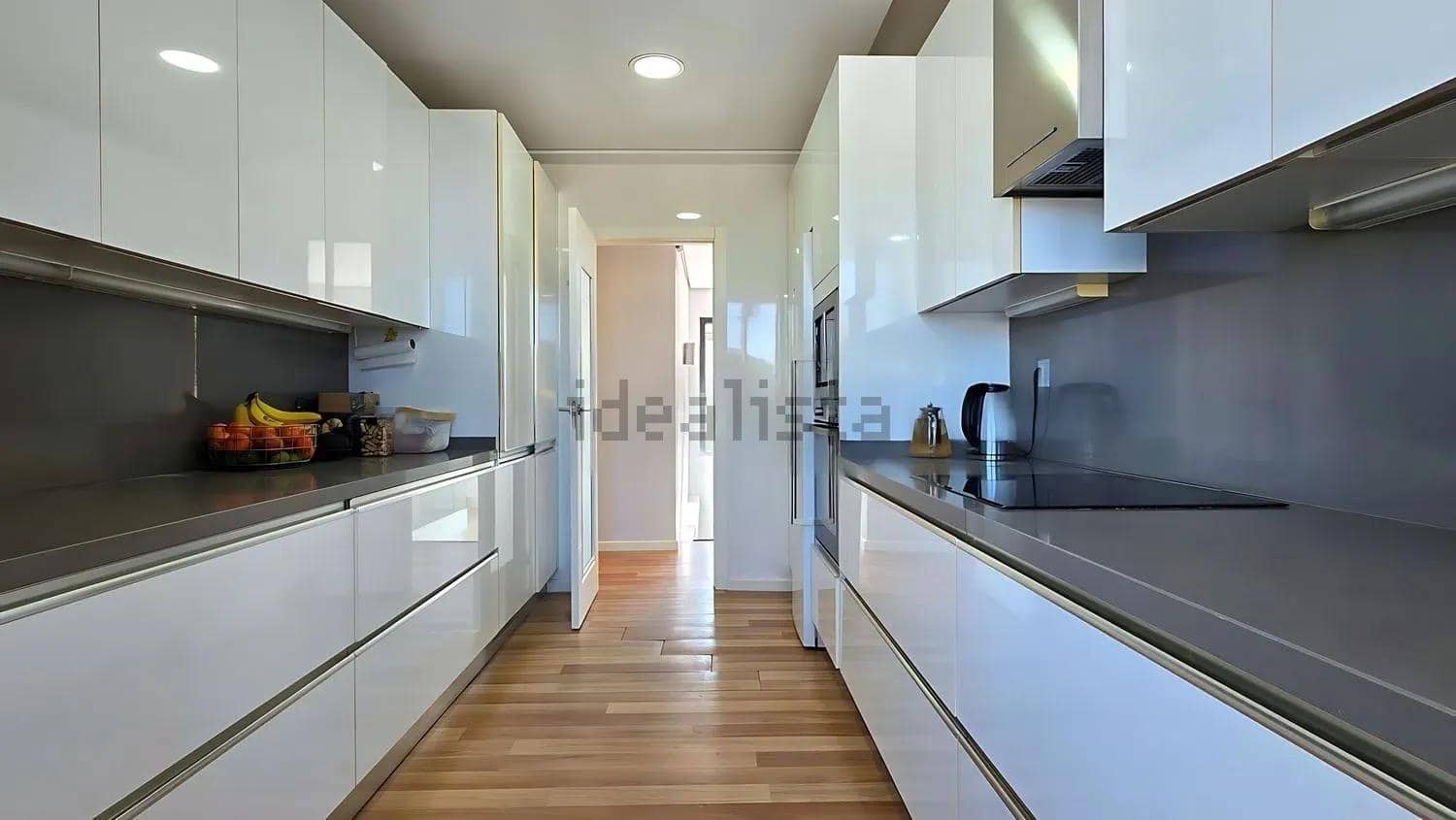 5 quarto Moradia para venda em L'Eliana com piscina garagem - 830 000 € (Ref: 10004247)