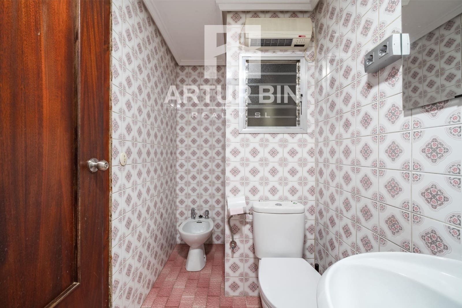 Piso de 4 habitaciones en Manises en venta - 245.000 € (Ref: 10009150)