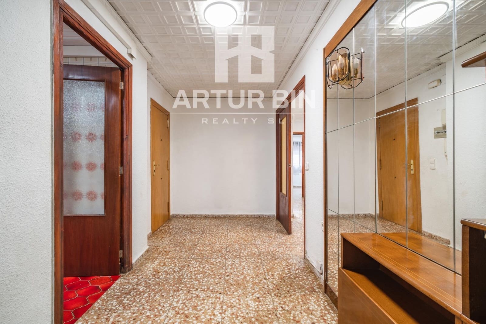 Piso de 4 habitaciones en Manises en venta - 245.000 € (Ref: 10009150)