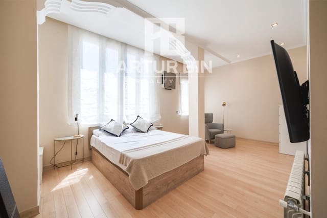 2 bedroom Flat for sale in La Roqueta, Valencia city - € 550,000 (Ref: 10009151)