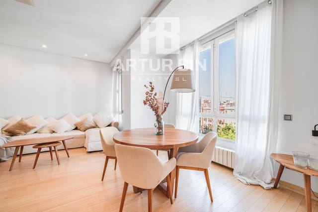 2 bedroom Flat for sale in La Roqueta, Valencia city - € 550,000 (Ref: 10009151)