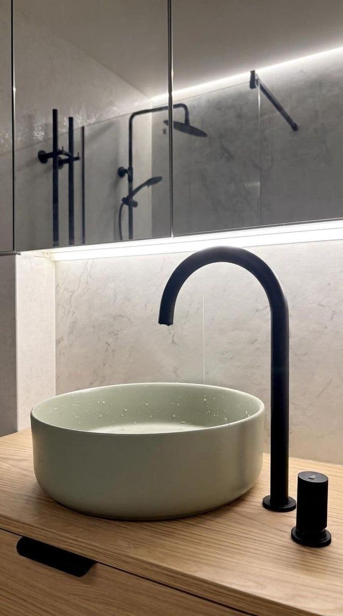 3 slaapkamer Flat te huur in Valencia stad - € 2.200 (Ref: 10013391)