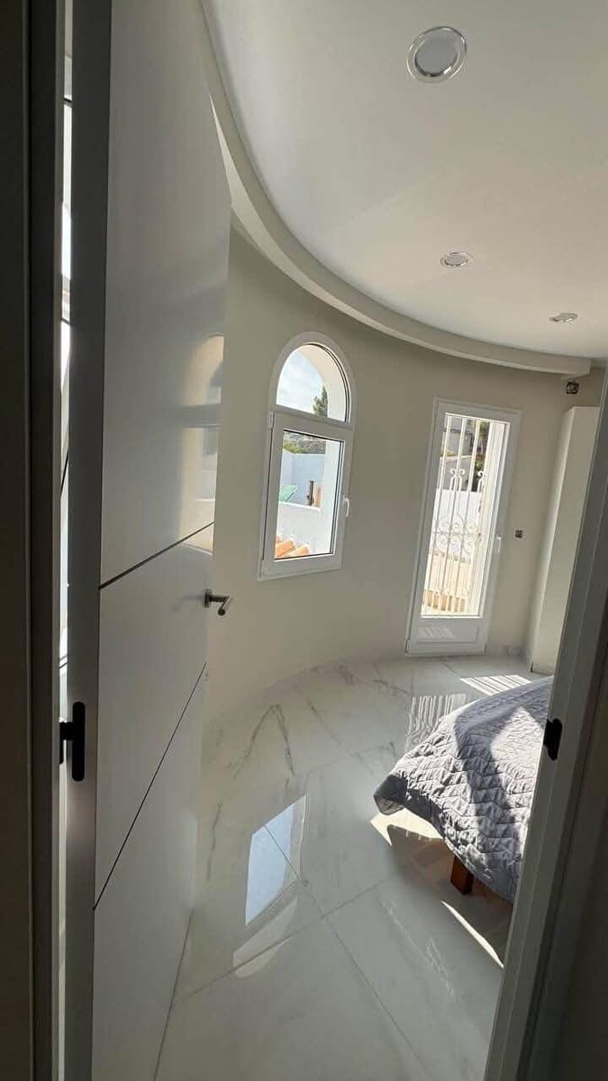3 slaapkamer Villa te koop in Altea met zwembad garage - € 1.150.000 (Ref: 10015636)