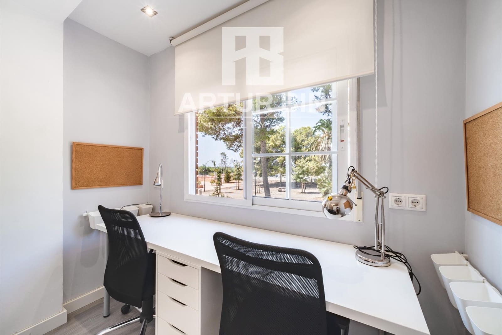 2 bedroom Flat for sale in Valencia city - € 240,000 (Ref: 10020978)