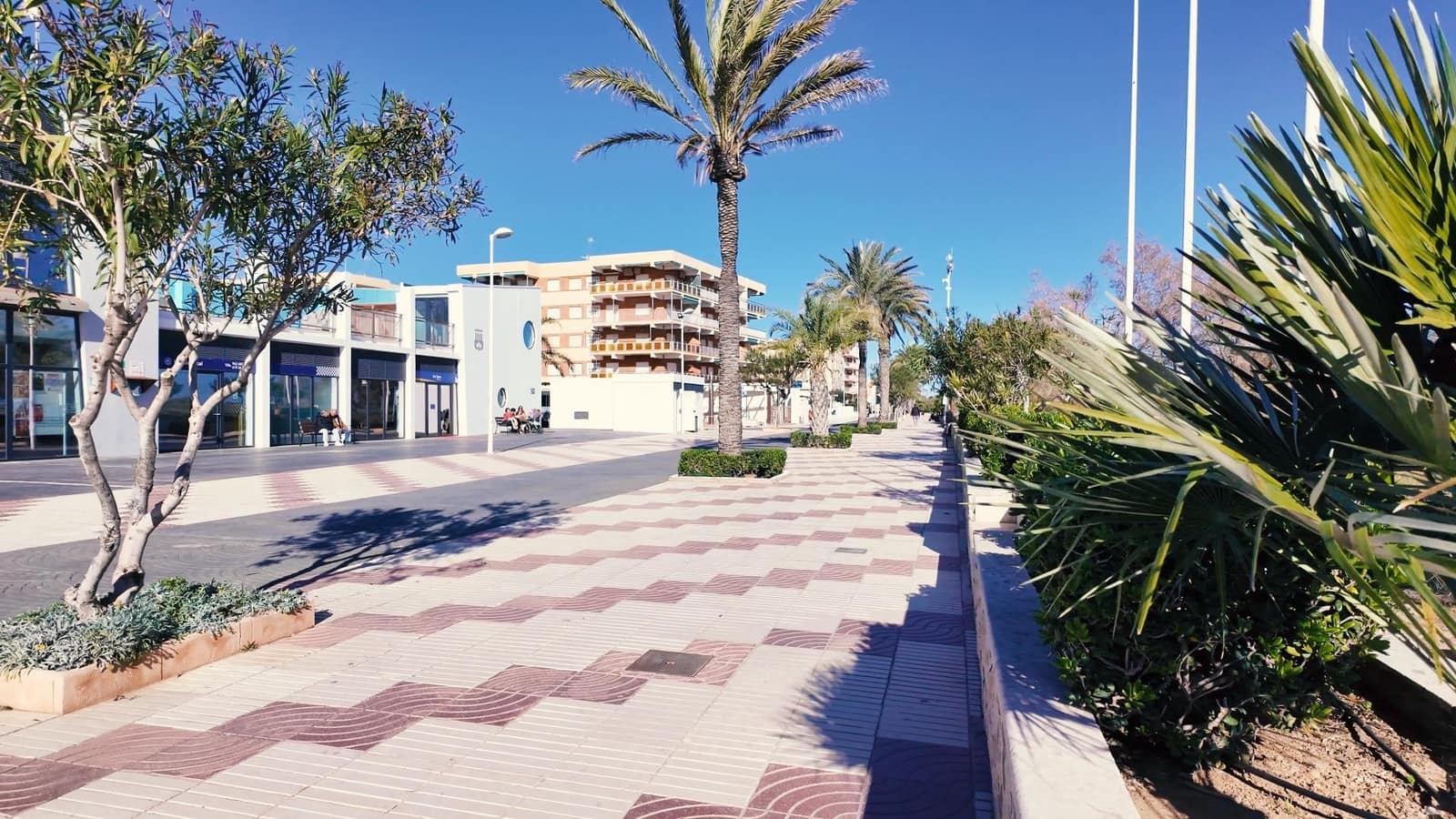 Appartement de 3 chambres à louer à Canet d'En Berenguer avec piscine garage - 2 800 € (Ref: 10022537)