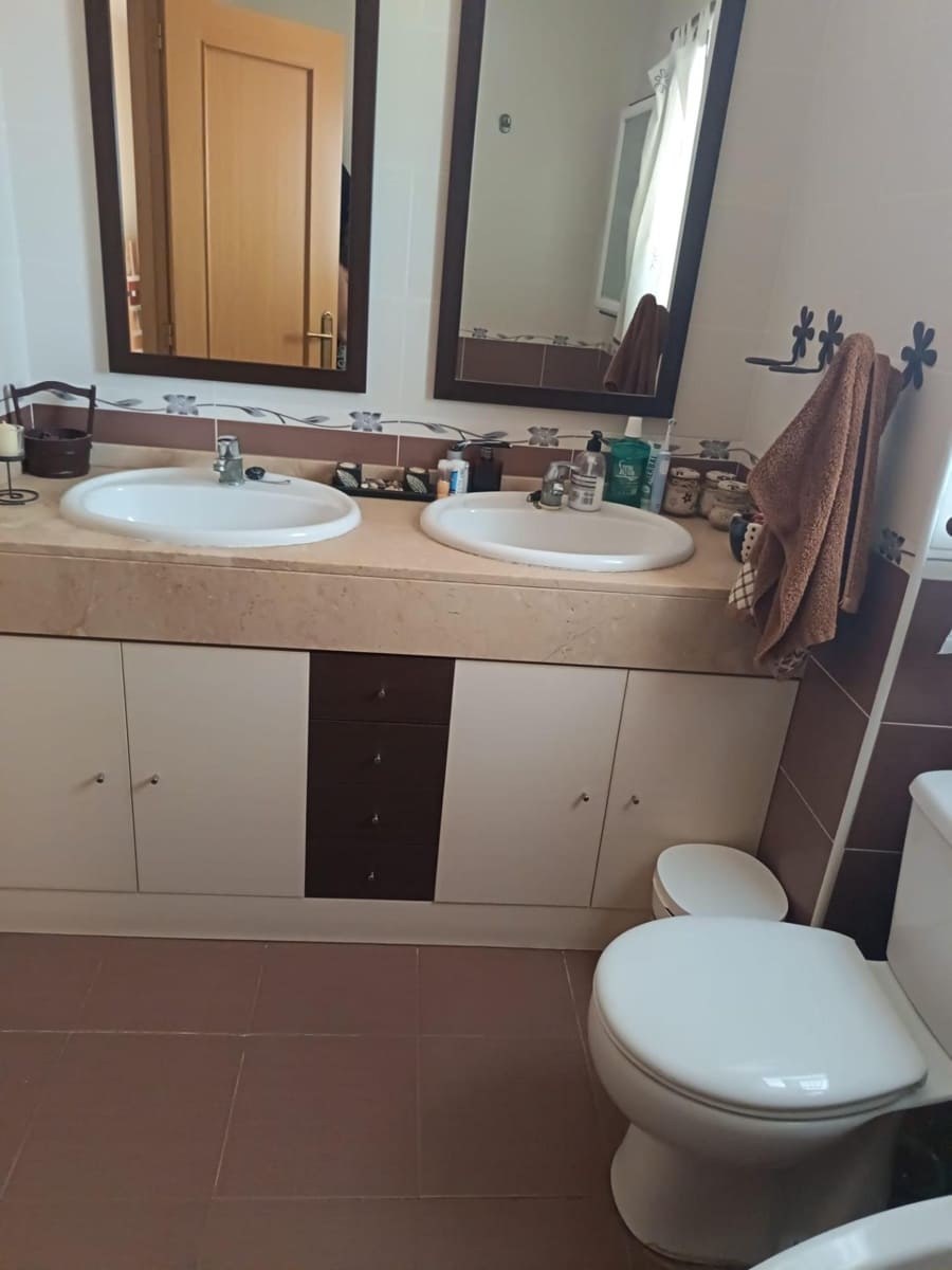4 sovrum Villa till salu i Moncada - 450 000 € (Ref: 10024208)