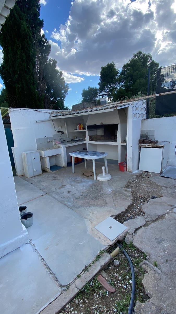 3 sovrum Villa till salu i La Pobla de Vallbona med pool garage - 350 000 € (Ref: 10025675)