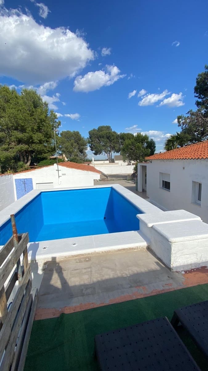 3 sovrum Villa till salu i La Pobla de Vallbona med pool garage - 350 000 € (Ref: 10025675)