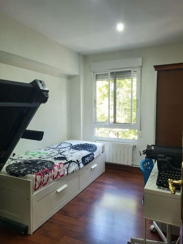 4 slaapkamer Flat te koop in Quart de Poblet - € 269.400 (Ref: 10027375)