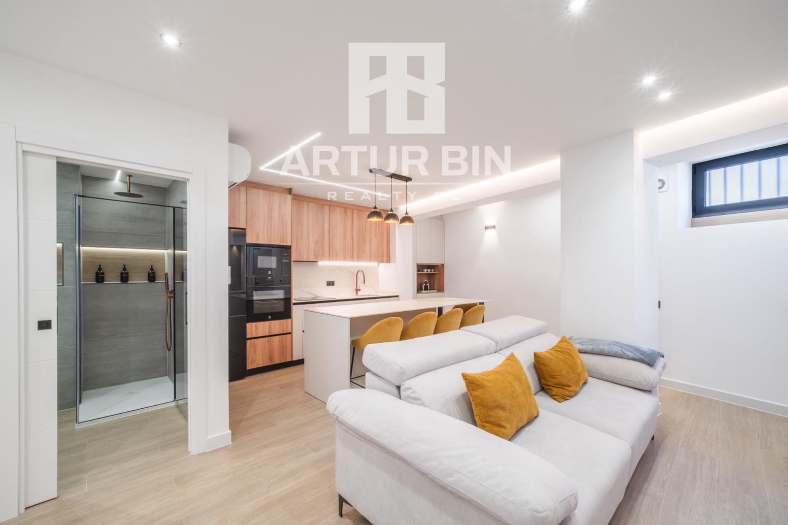 3 makuuhuone Asunto vuokrattavana paikassa Cullera - 1 500 € (Ref: 10037490)