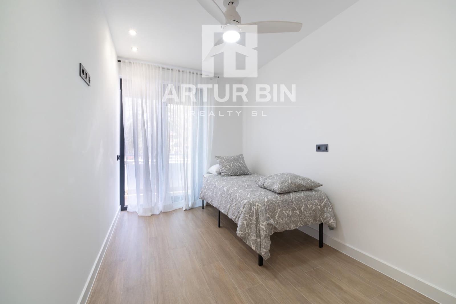 3 makuuhuone Asunto vuokrattavana paikassa Cullera - 1 500 € (Ref: 10037490)