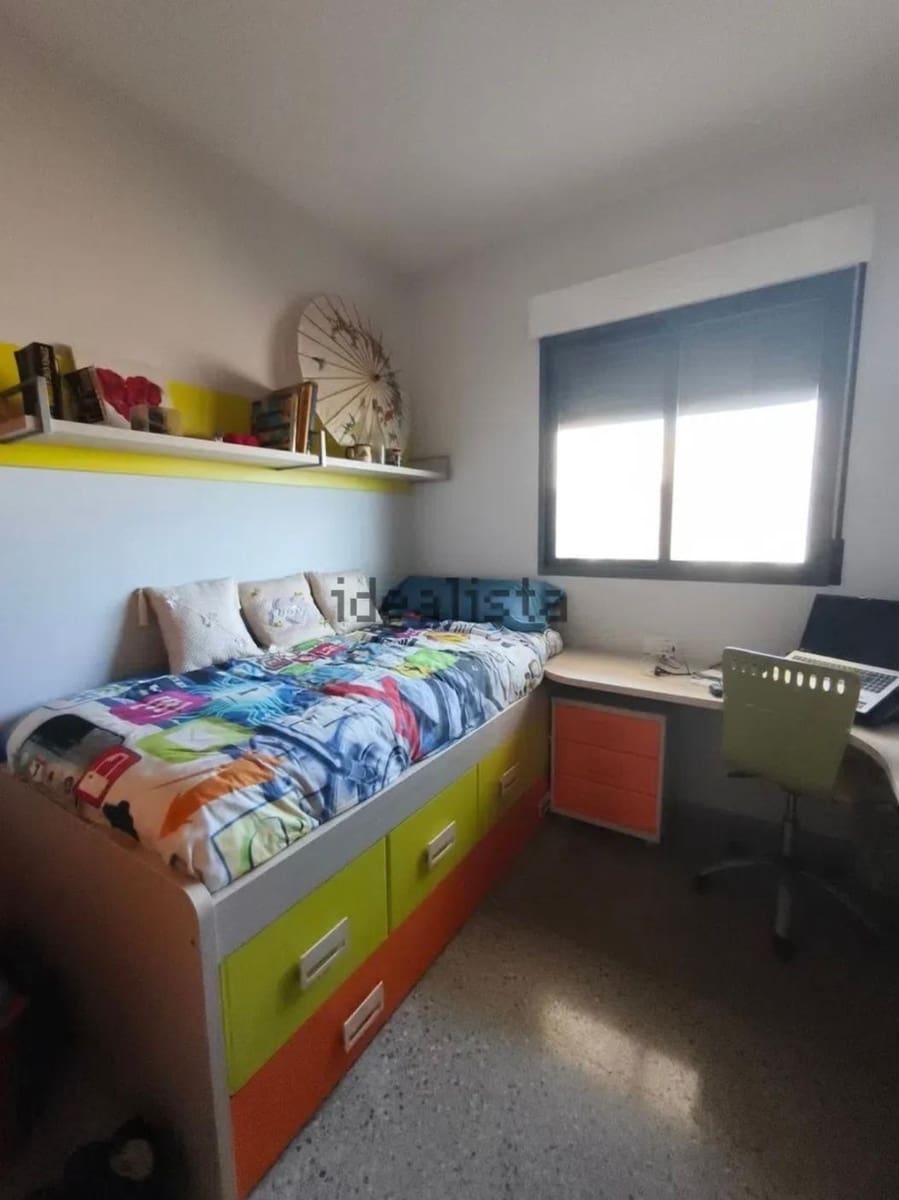 2 bedroom Flat for sale in Alfafar with garage - € 260,000 (Ref: 10043091)