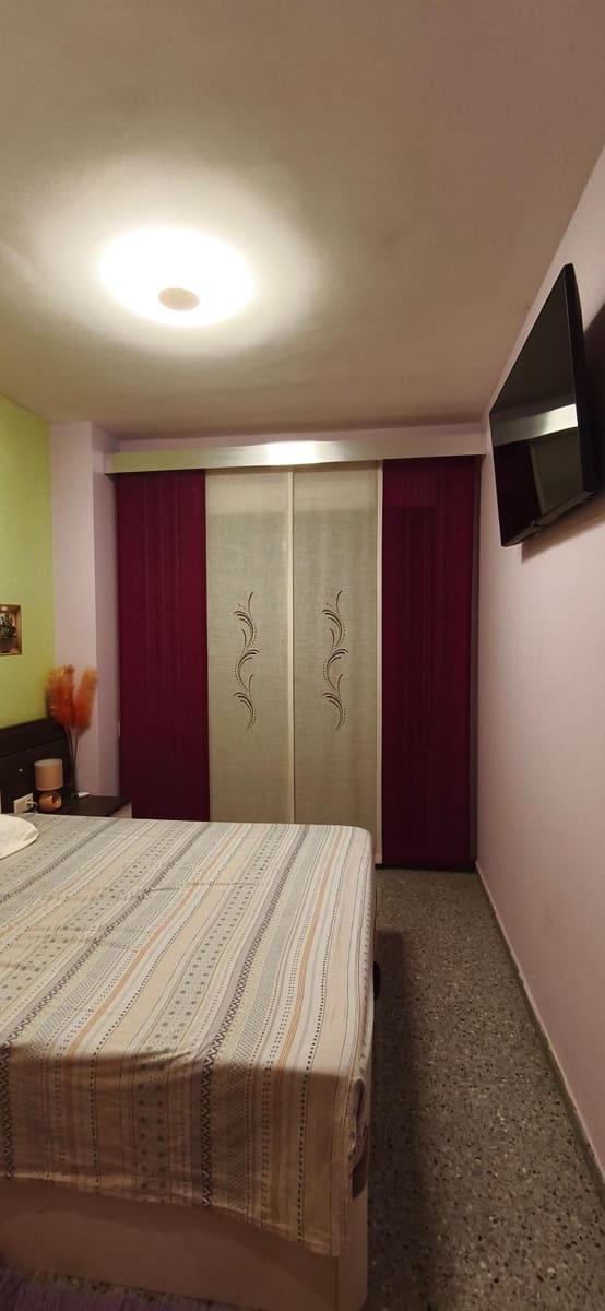 2 bedroom Flat for sale in Alfafar with garage - € 260,000 (Ref: 10043091)