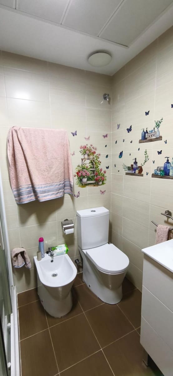 2 bedroom Flat for sale in Alfafar with garage - € 260,000 (Ref: 10043091)