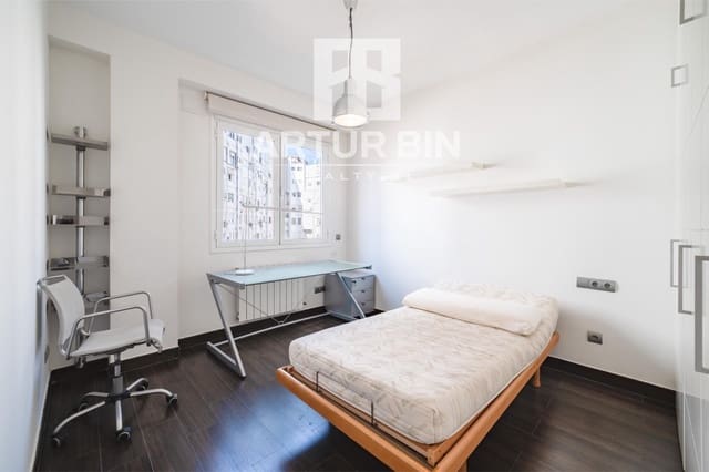3 camera da letto Appartamento da affittare in La Gran Via, Valencia città - 2.500 € (Rif: 10047392)