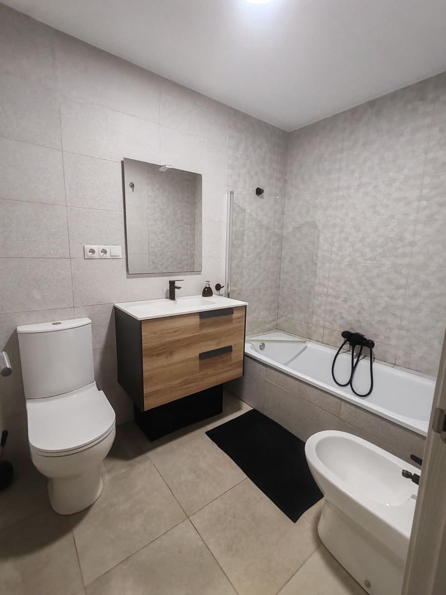 Ático de 3 habitaciones en València ciudad en venta - 450.000 € (Ref: 10055351)