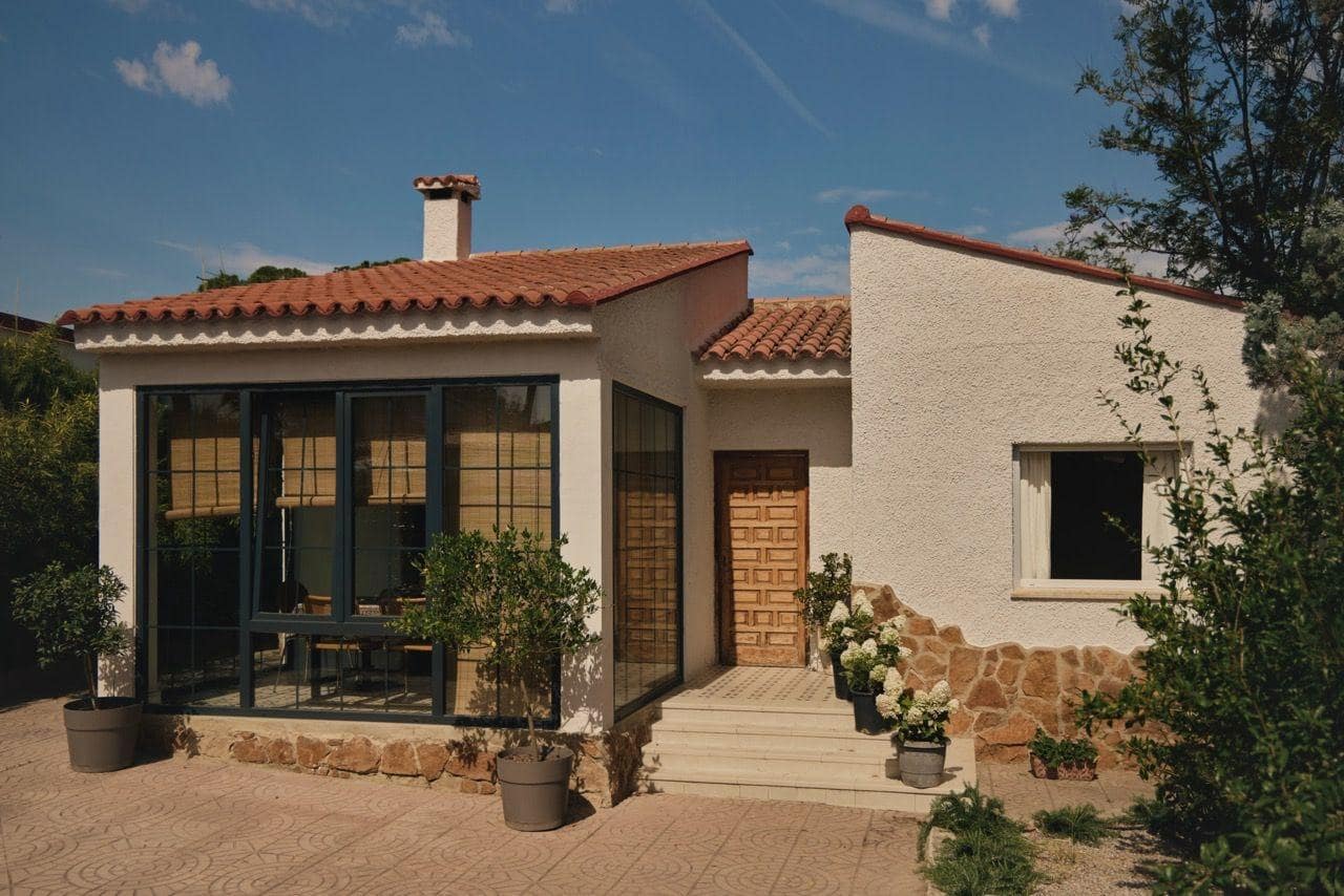 Chalet de 5 habitaciones en Llíria en venta con piscina garaje - 480.000 € (Ref: 10062376)