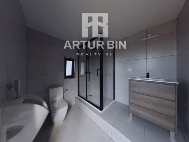 Comercial para arrendar em Alaquàs - 300 € (Ref: 10067995)