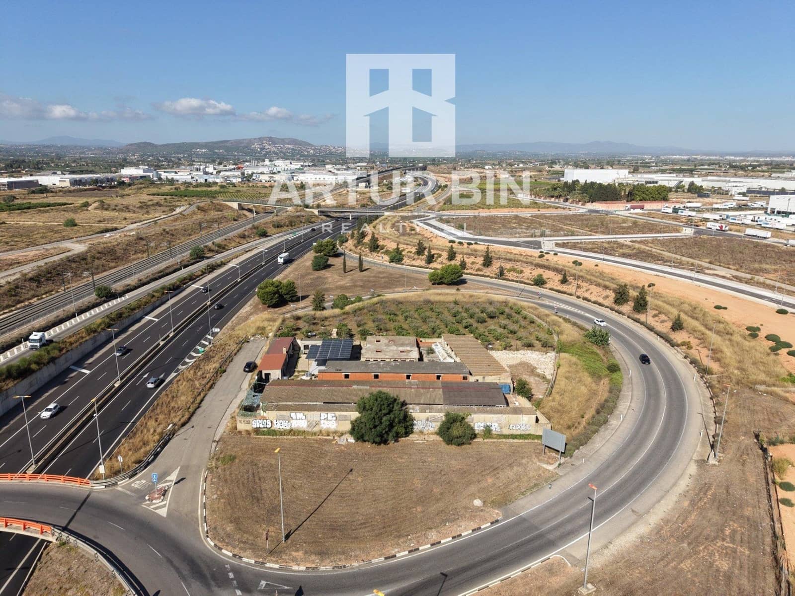 Comercial para arrendar em Alaquas - 300 € (Ref: 10067995)