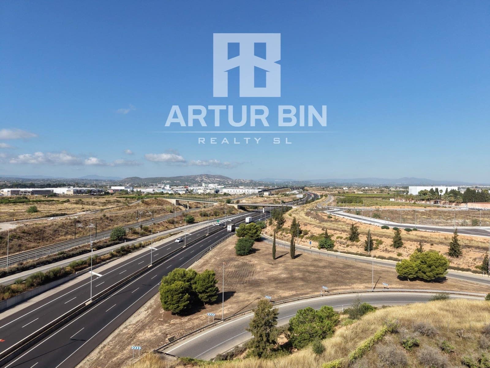 Comercial para arrendar em Alaquas - 300 € (Ref: 10067995)