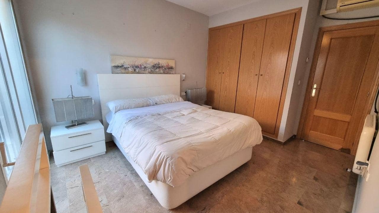 4 sovrum Radhus till salu i Pucol med garage - 365 000 € (Ref: 10076477)