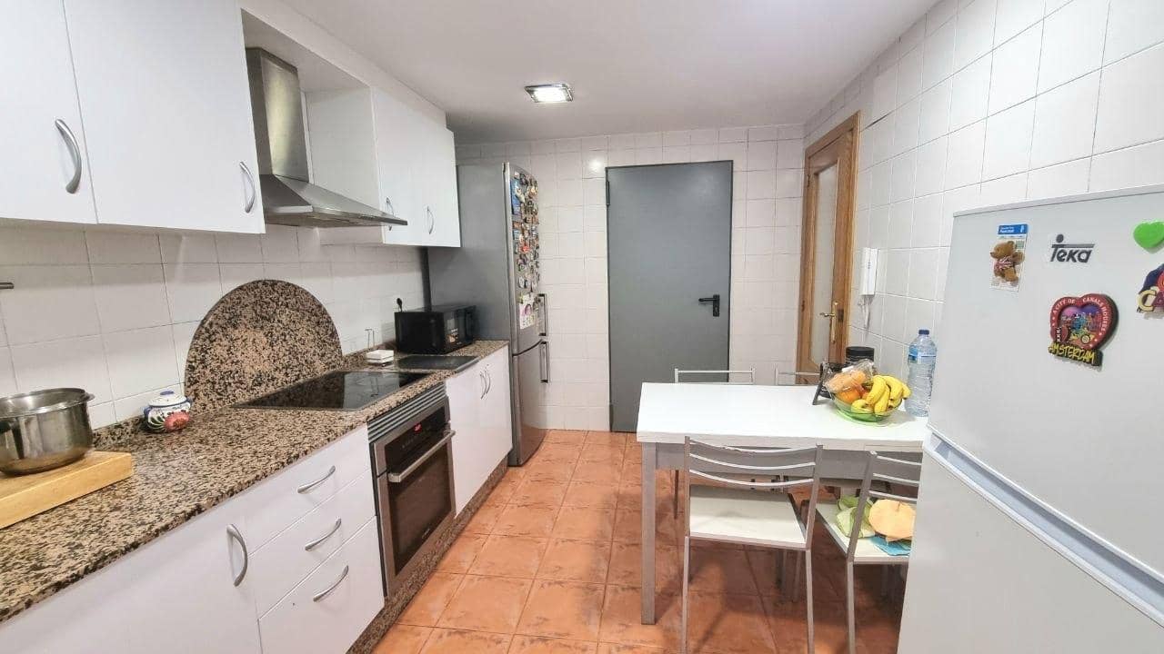 4 sovrum Radhus till salu i Pucol med garage - 365 000 € (Ref: 10076477)