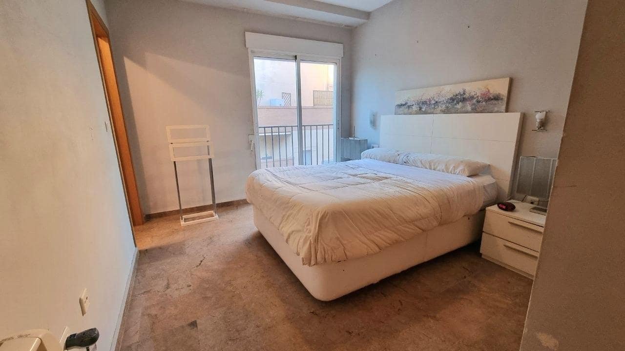 4 sovrum Radhus till salu i Pucol med garage - 365 000 € (Ref: 10076477)