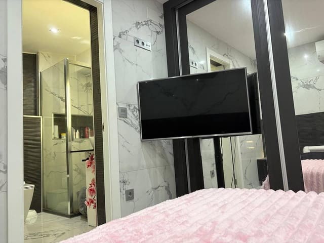 3 soveværelse Lejlighed til salg i Mont-Olivet, Valencia by - € 398.000 (Ref: 10098467)