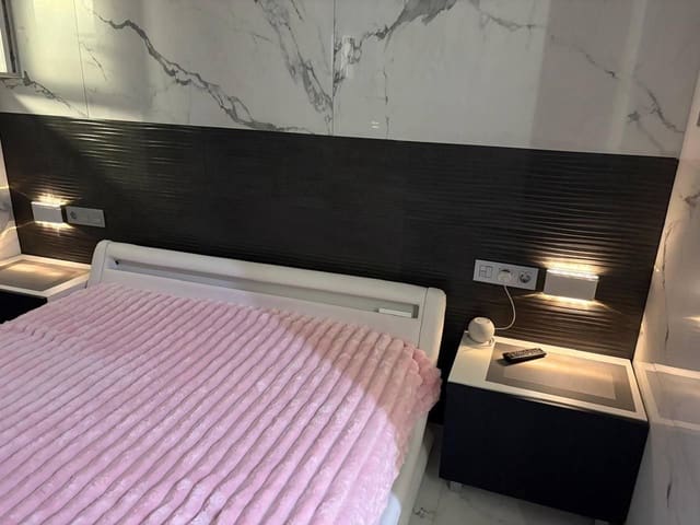 3 soveværelse Lejlighed til salg i Mont-Olivet, Valencia by - € 398.000 (Ref: 10098467)