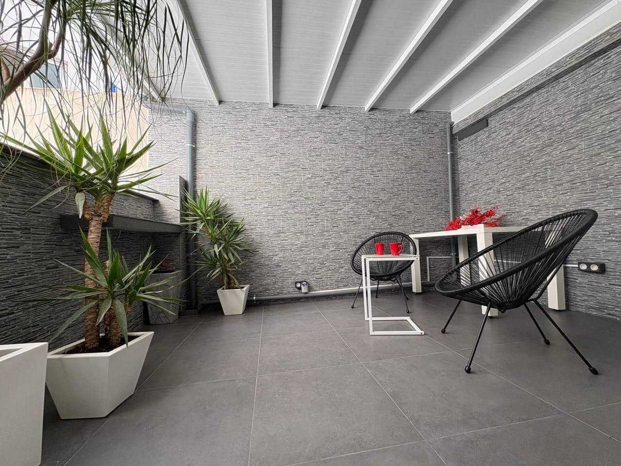 3 bedroom Flat for sale in Valencia city - € 398,000 (Ref: 10098467)