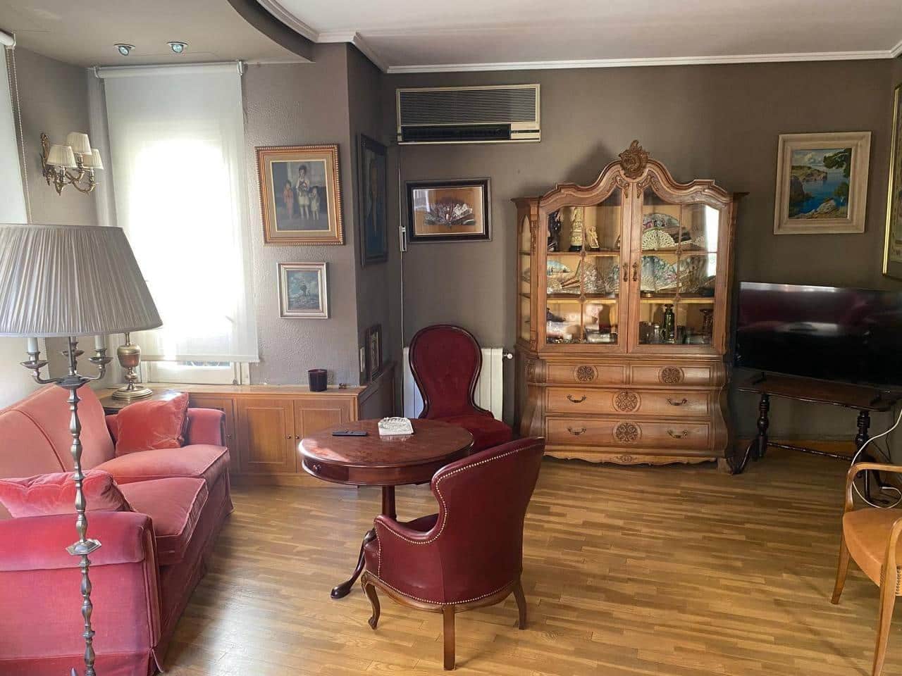 Piso de 4 habitaciones en València ciudad en venta - 780.000 € (Ref: 10102676)