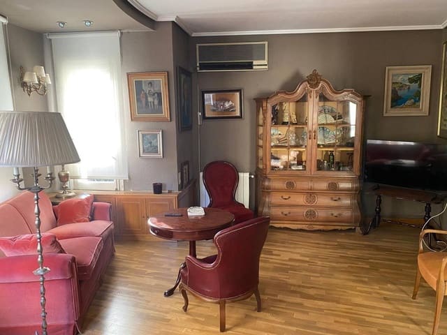 Piso de 4 habitaciones en Sant Francesc, València ciudad en venta - 780.000 € (Ref: 10102676)