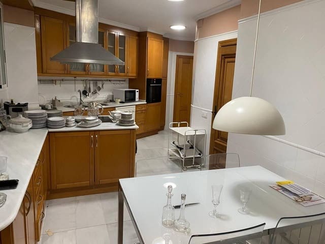 Piso de 4 habitaciones en Sant Francesc, València ciudad en venta - 780.000 € (Ref: 10102676)