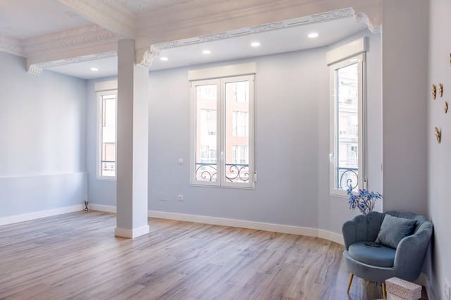 Piso de 4 habitaciones en Russafa, València ciudad en venta - 799.000 € (Ref: 10109752)