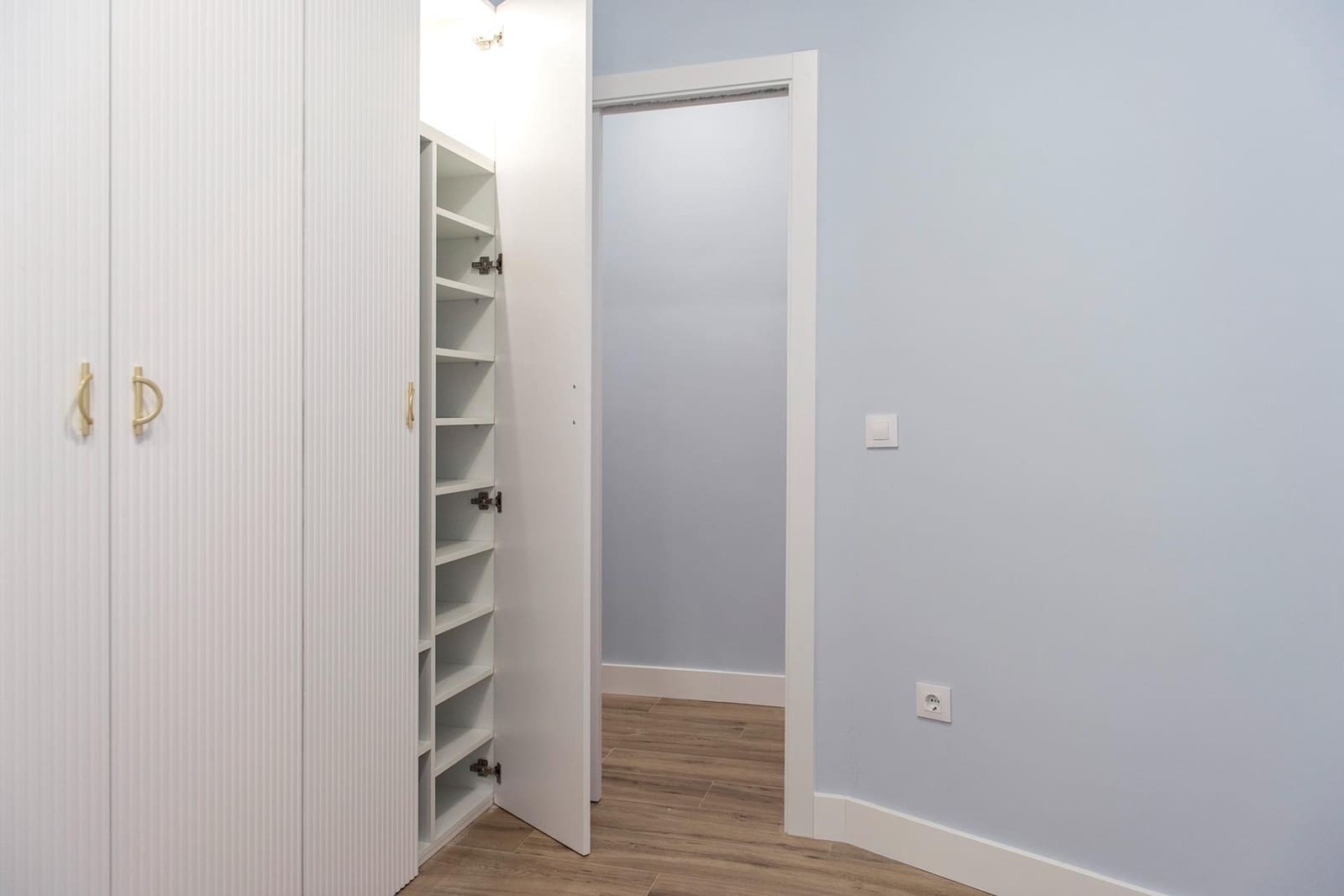 Piso de 4 habitaciones en València ciudad en venta - 799.000 € (Ref: 10109752)