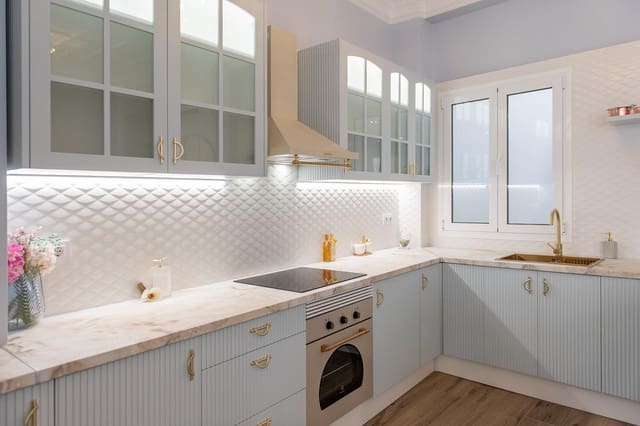 Piso de 4 habitaciones en Russafa, València ciudad en venta - 799.000 € (Ref: 10109752)