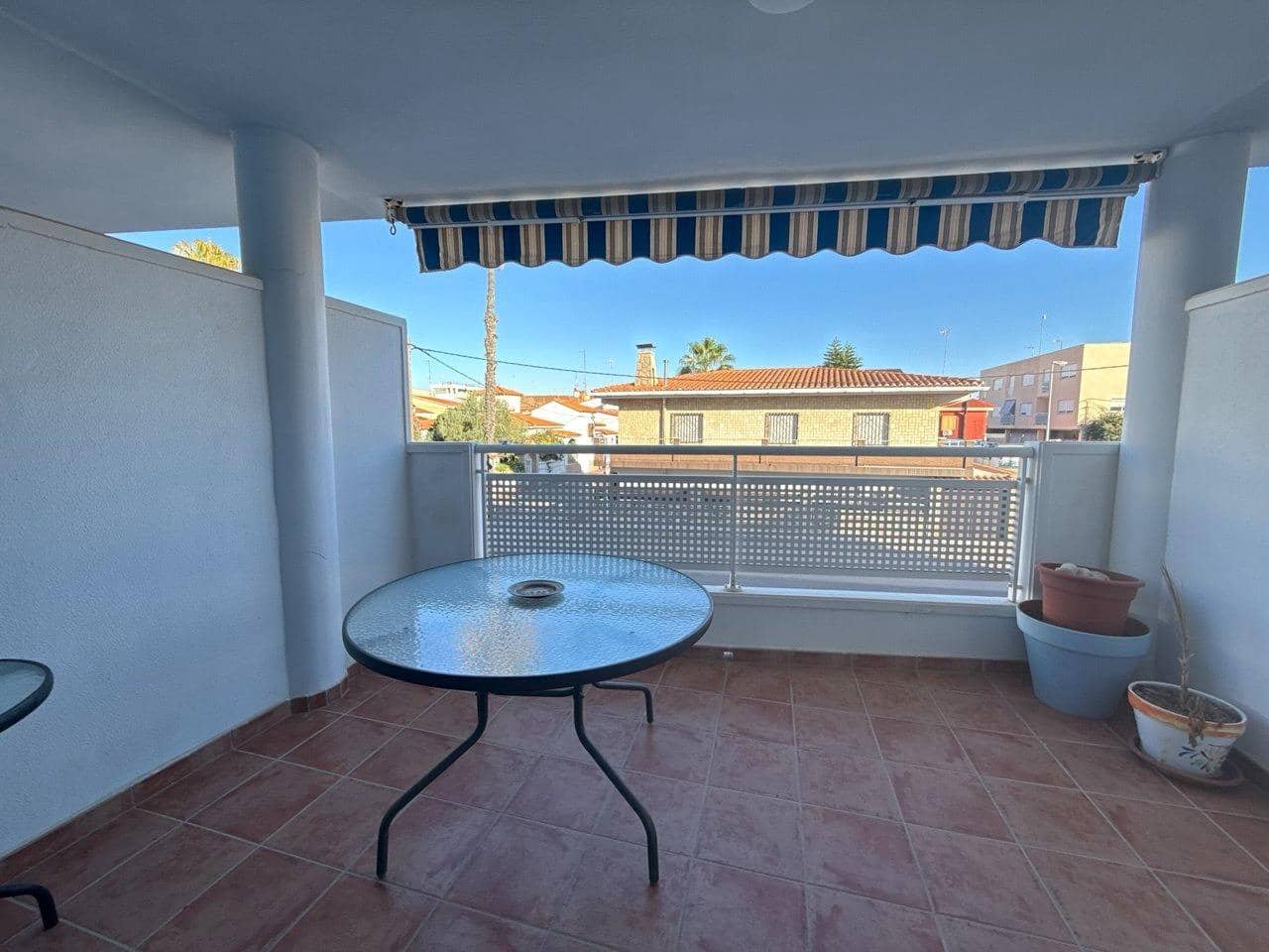 3 Zimmer Reihenhaus zu vermieten in Chilches mit Garage - 900 € (Ref: 10109753)