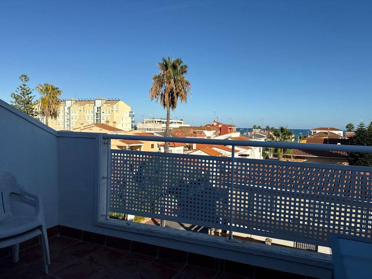 3 Zimmer Reihenhaus zu vermieten in Chilches mit Garage - 900 € (Ref: 10109753)